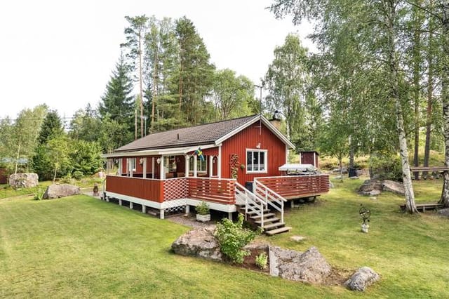 3 room winterized cottage on Vargmossevägen 56 Almunge Uppsala kommun