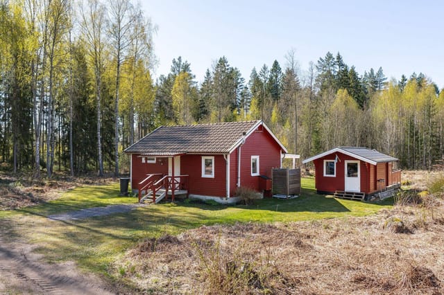 Front view of Bengtsgård 80