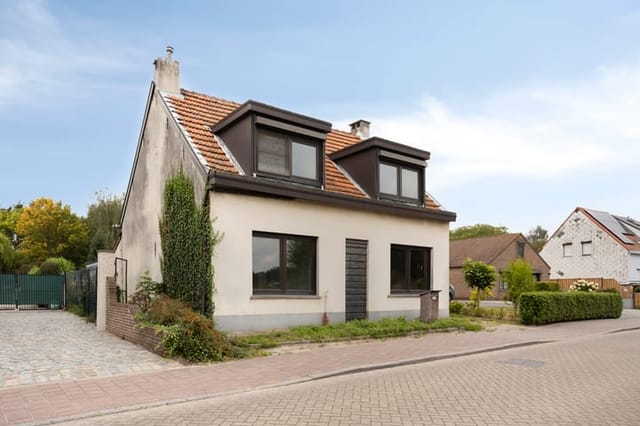 Front view of Waterstraat 157