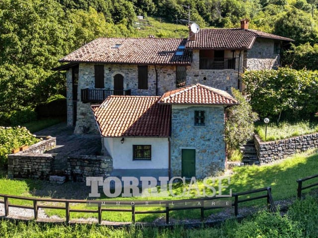 Farmhouses For Sale In Albino - Italy - Homestra