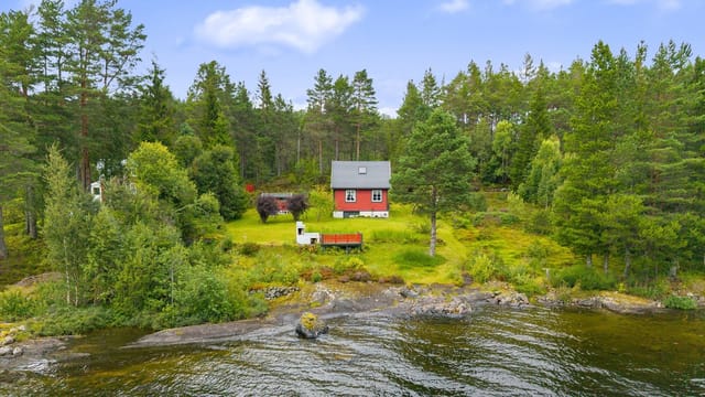 Welcome to Olvikvegen 4 presented by Real Estate Agent/Responsible Even Roth. Photo: Stian Wiik
