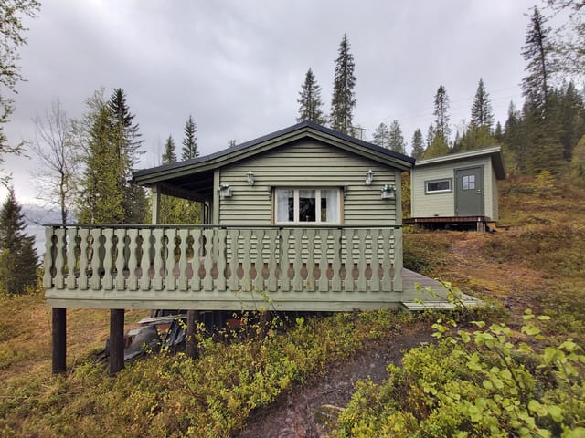 Cabin with outbuilding