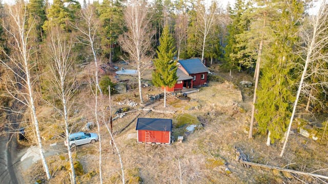 Front view of the house and garden