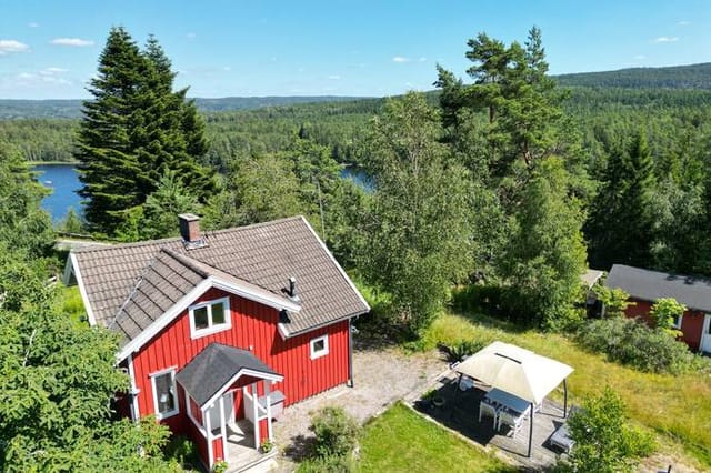 Exterior view of the house and garden