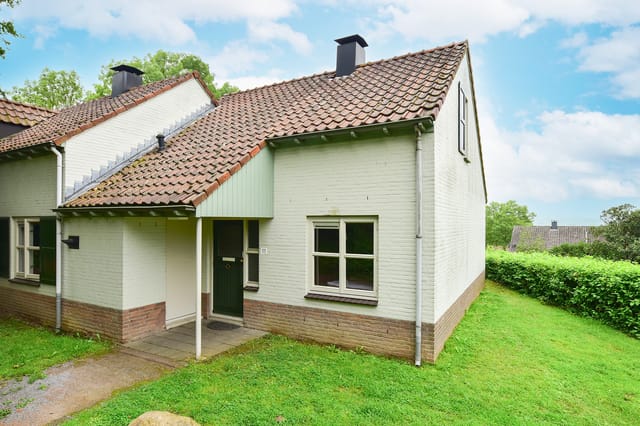 Front view of Randweg 21-A011