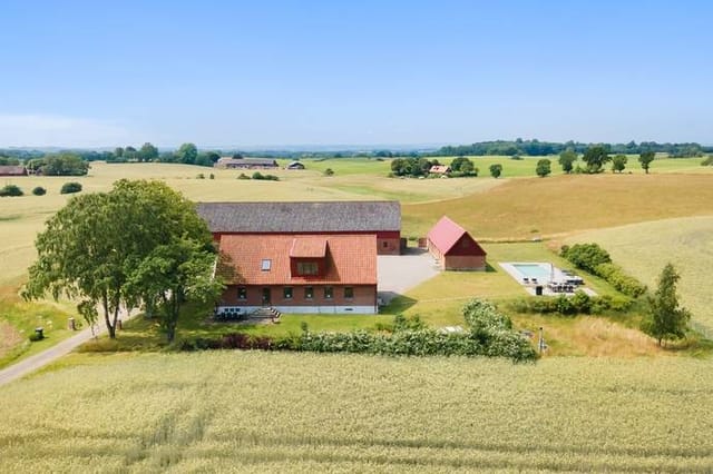 7-room Farm without Agriculture on Skogshejdevägen 75-100 Baldringe Ystad Municipality