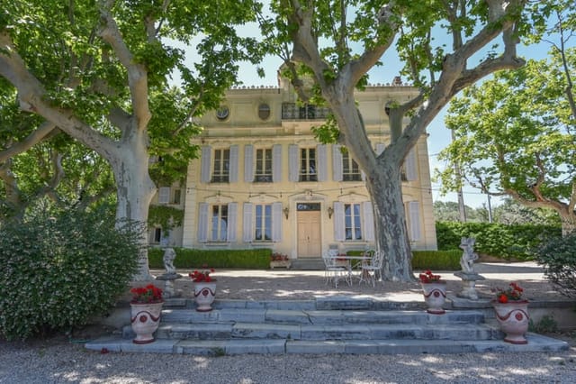 View of the Maison de Maître Centre Var