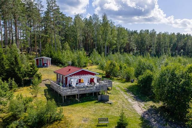 Exterior view of the holiday home