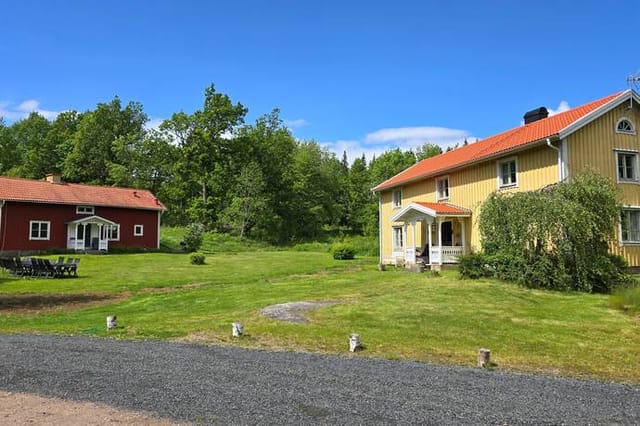 Front view of the villa