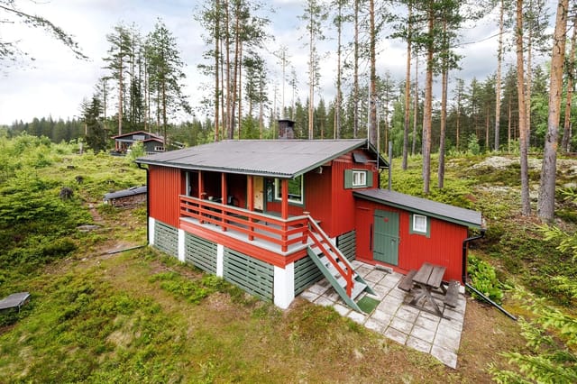 Welcome to Råenskogen 463!