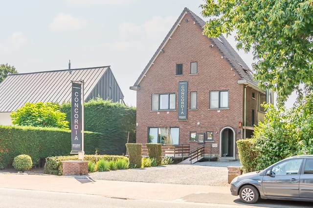Front view of Nijverheidslaan 43