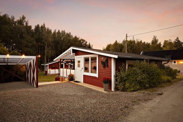 Exterior view of the summer house
