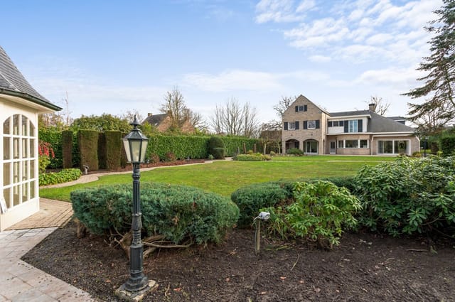 Front view of Steenweg Weelde 88