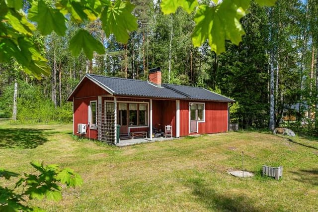 Exterior view of the holiday home