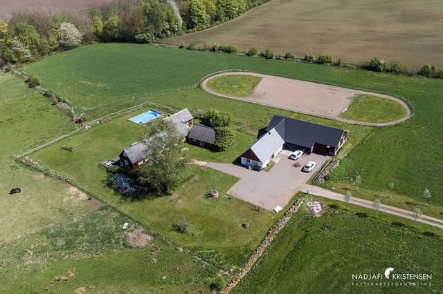 Exterior view of the farmhouse