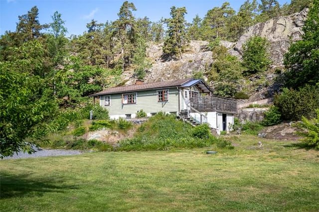 Front view of the vacation home