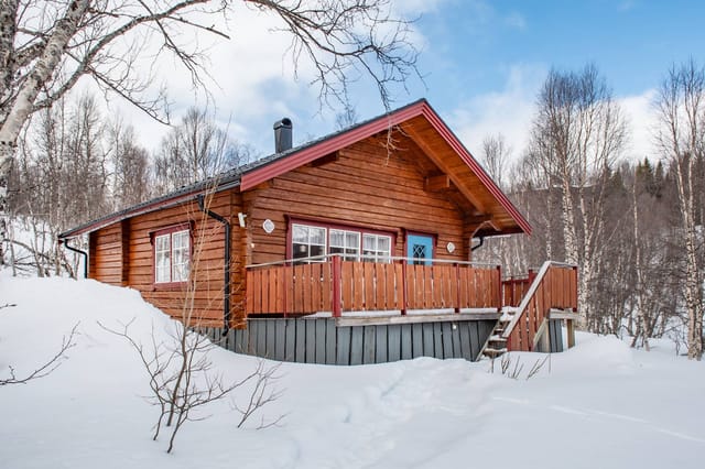 Exterior view of the main cabin