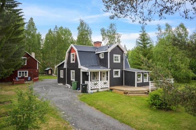 Exterior view of the house and garden