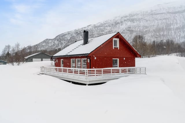Welcome to Sjøvassbotn 101 - Presented by Sne Eiendomsmegling v/Jonas Bergersen!