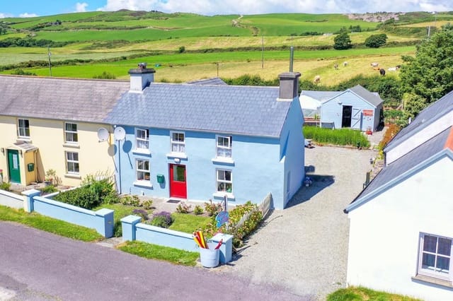 Rock House, Traharta, Castletownshend, Co. Cork, P81RC96