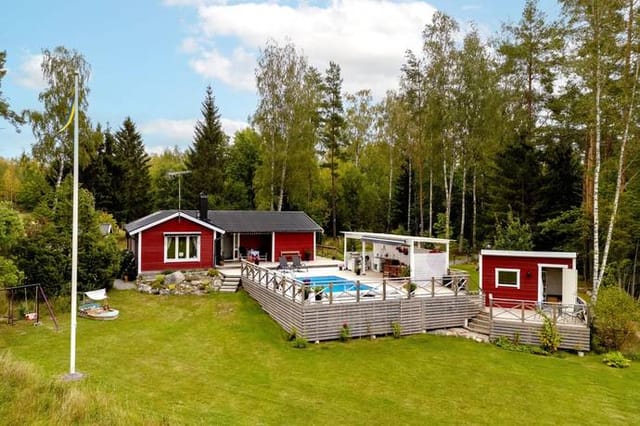 3 room winterized holiday home at Tobo 25, Strängnäs Municipality