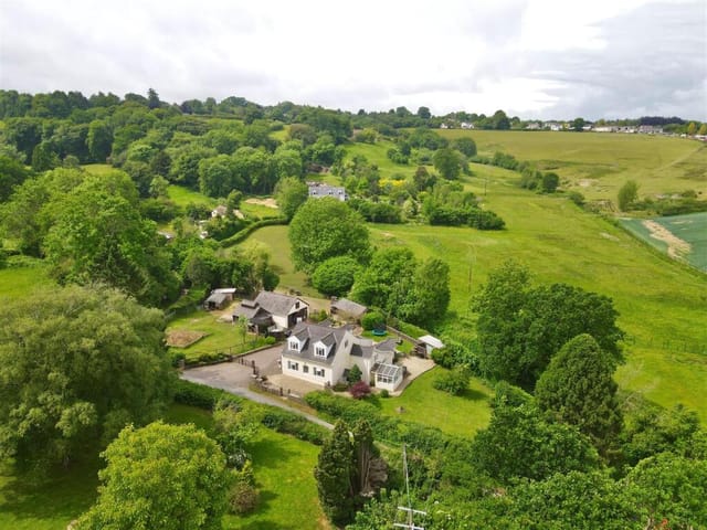 Front view of the property