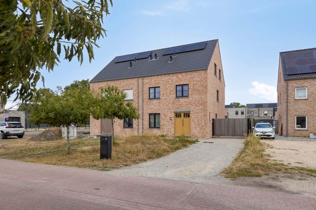 Photo 1 of Pater Asteerstraat 99