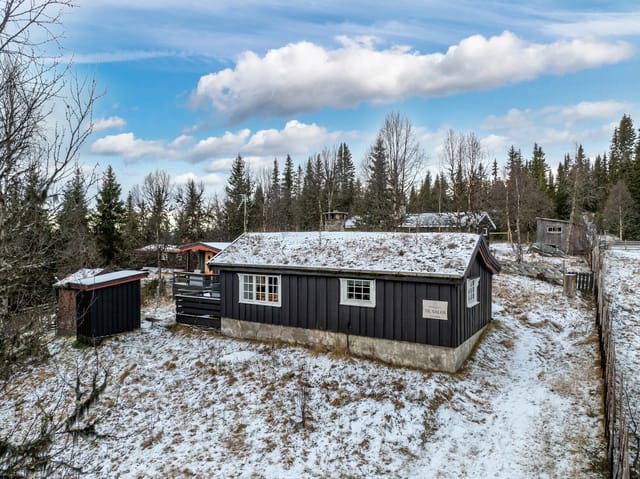 Welcome to the property Østfjellvegen 331.