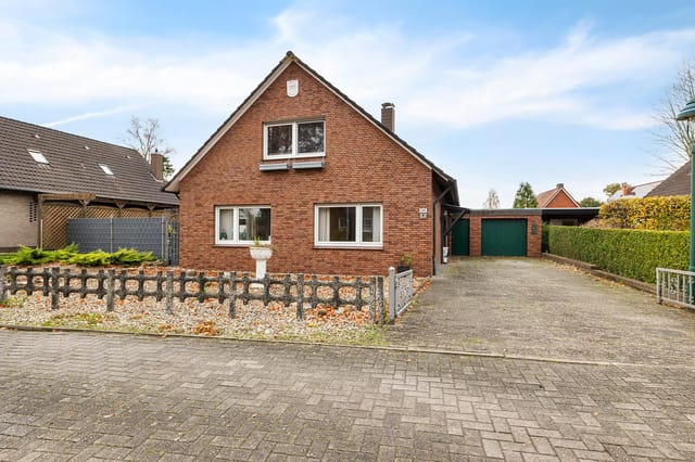 Front view of Kleiststrasse 4