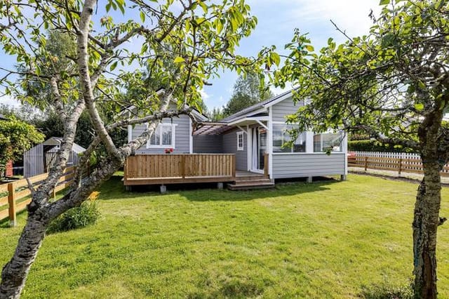 Exterior view of the cottage and garden