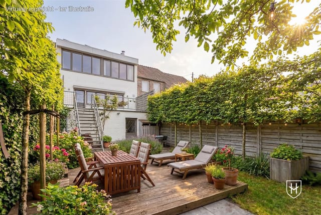 Front view of Oudeweg 26