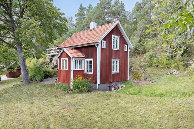 3 room vacation home at Algrena Kosegård 474 Askersund