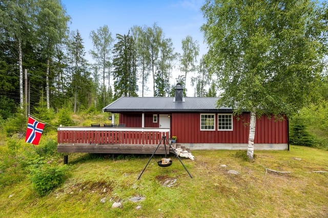 Welcome to Brattlivegen 11! A cozy leisure property with a rural location in beautiful Hurdal.
