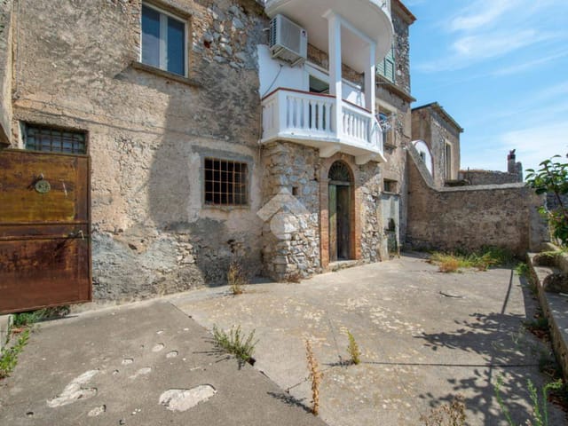 Panoramic terrace with sea view