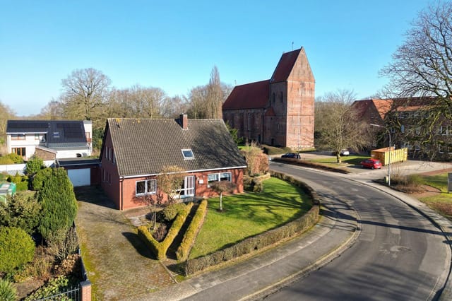 Front view of Sudende 35