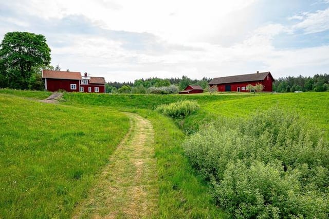 Exterior view of the country home and garden