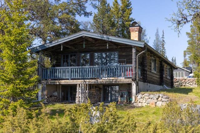 Exterior view of the log cabin