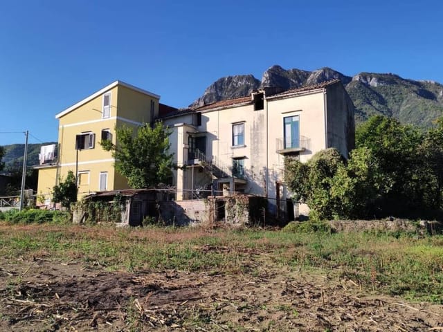 Front view of the villa