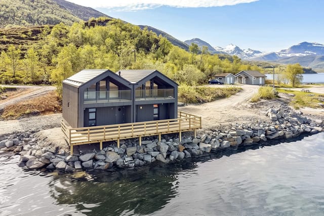 Modern holiday homes by the seafront