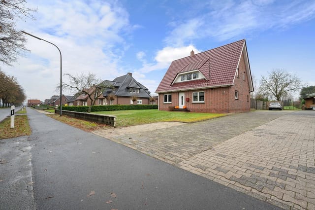 Front view of Zollstrasse 24