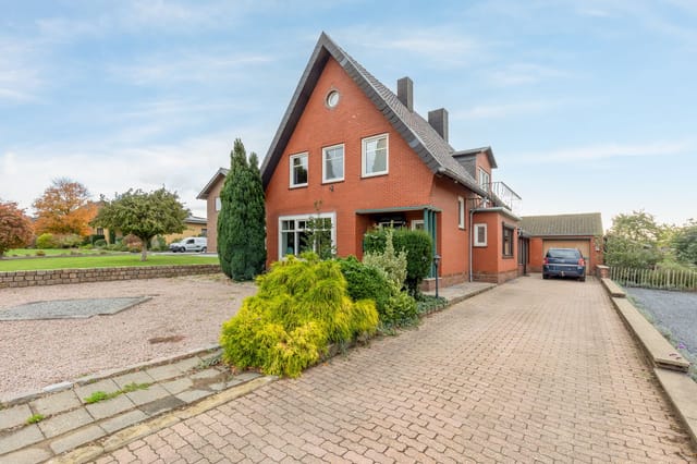 Front view of Heinsbergerstrasse 48