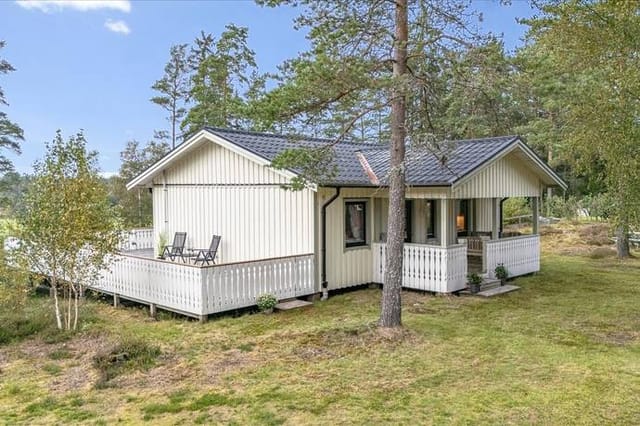 3 room vacation home at Bästorp 760