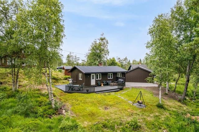 Welcome to this cozy cabin in scenic surroundings!