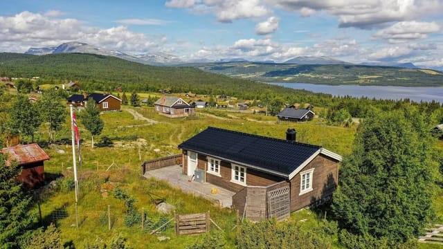 Welcome to Auenhauglivegen 905, presented by EiendomsMegler 1 Fjellmegleren