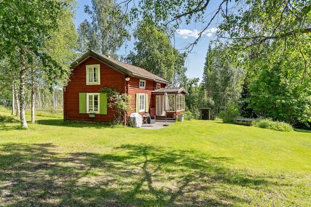 Exterior view of the timber cottage