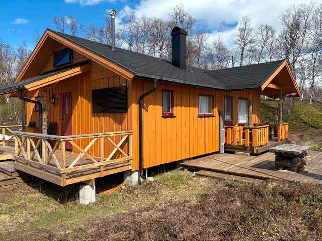 Beautiful, well-maintained cabin
