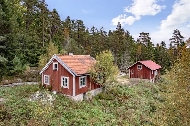 Exterior view of the cottage