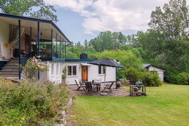 Exterior view of the house and garden