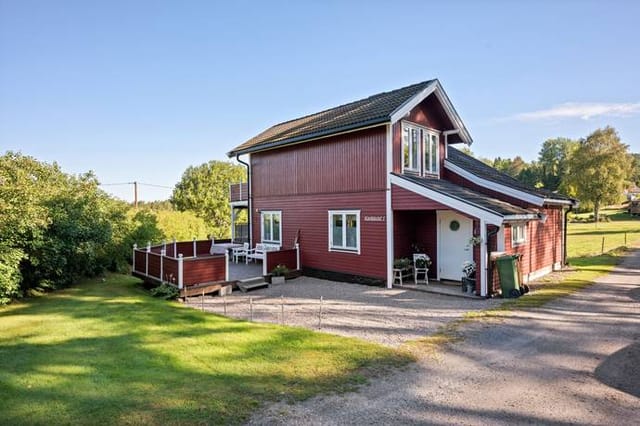 Front view of the house and garden