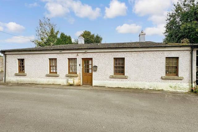 132 & 133 Brownstown Cottage, Naas Road, Kilcullen, Co. Kildare, R56DF84